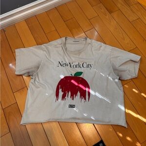 Kith T shirt